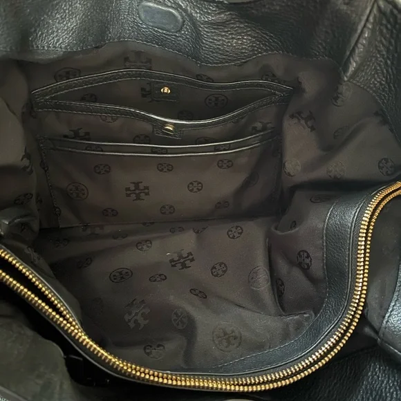 Tory Burch Black Pebbled Leather Double-T Shoulder Tote - Picture 3 of 8